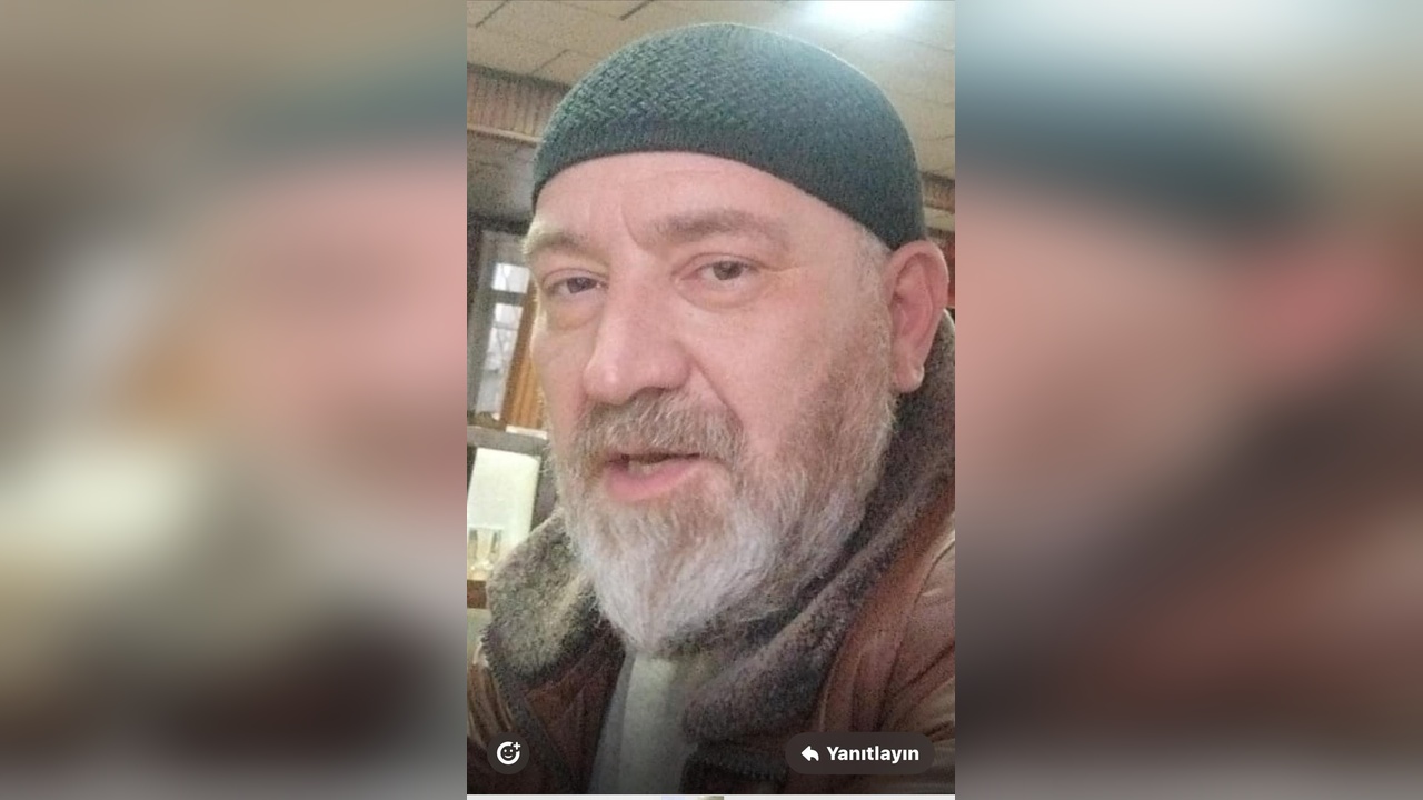 Düzce'de Aranan Kişi Cuma Namazında Görüntülendi