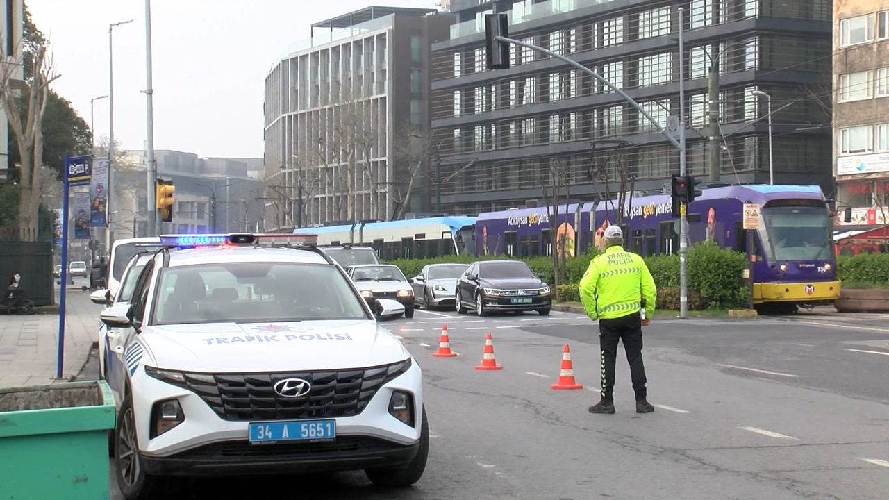 Bayram Öncesi İstanbul'da Trafik Denetimleri Artırıldı