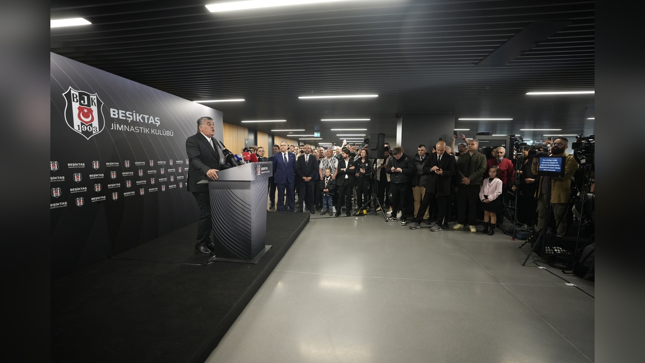 Beşiktaş Taraftarları Bayram Coşkusu Yaşadı