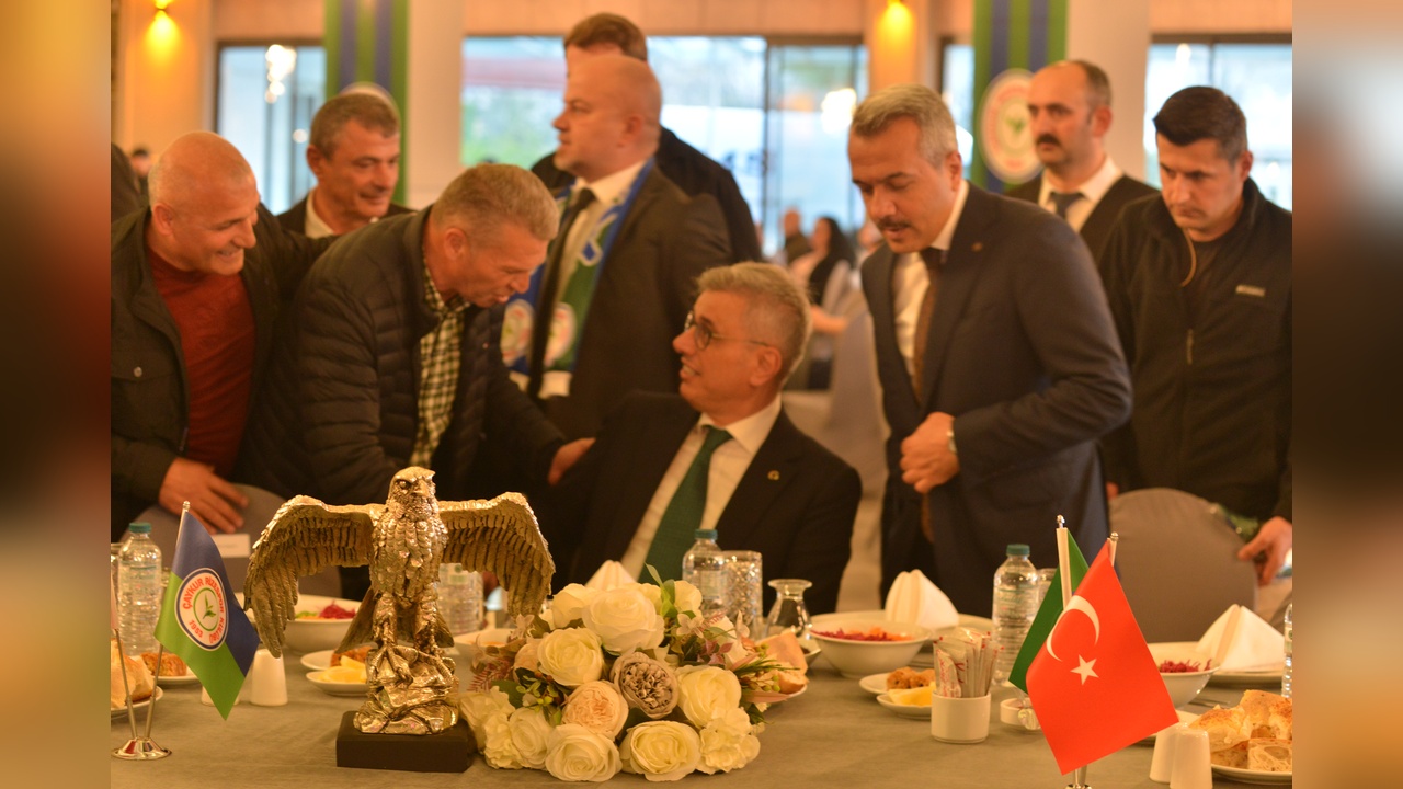 Sağlık Bakanı Memişoğlu'ndan 'Türkiye Yüzyılı' Vurgusu