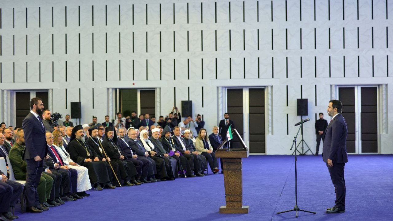 Cumhurbaşkanı Şara'nın İlk Kabinesi Suriye'de Tanıtıldı