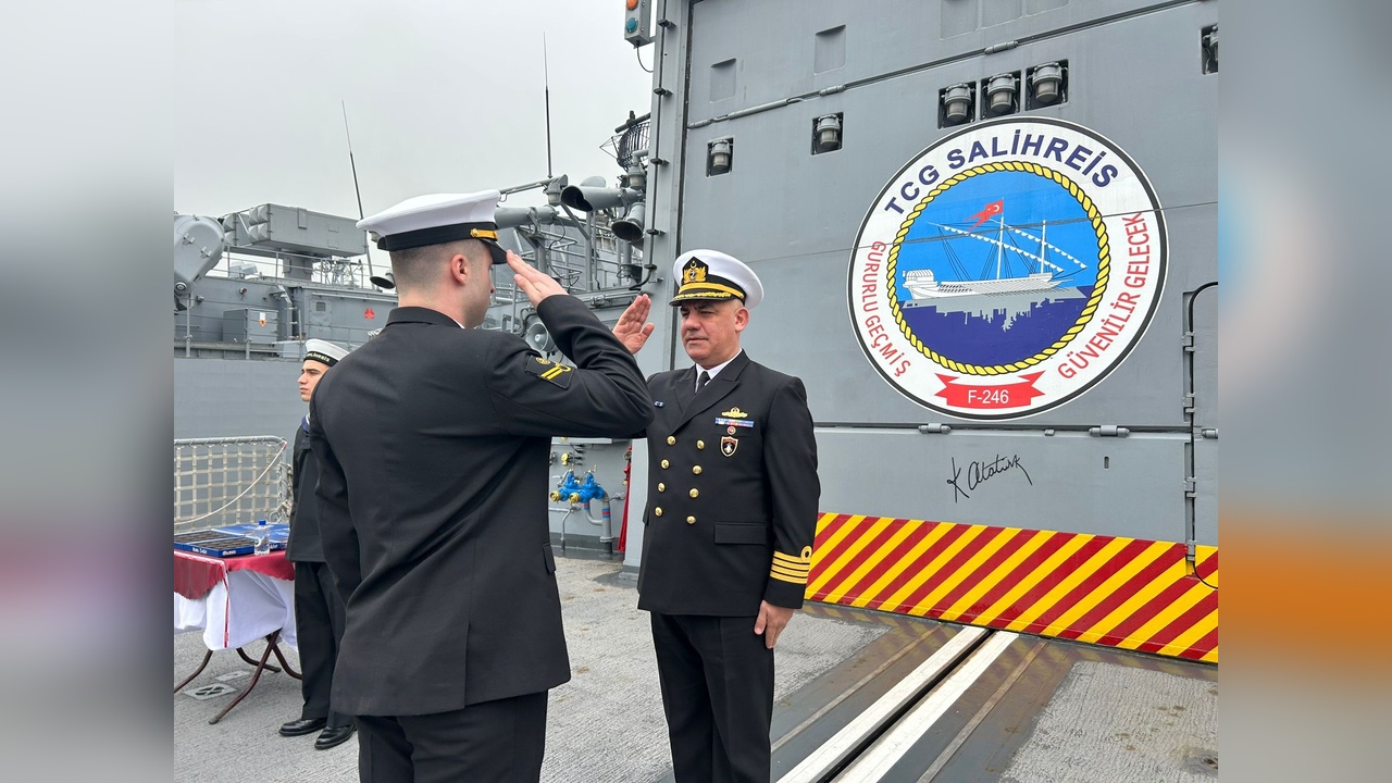 TCG Salihreis Ekibi Bayramda Görevde