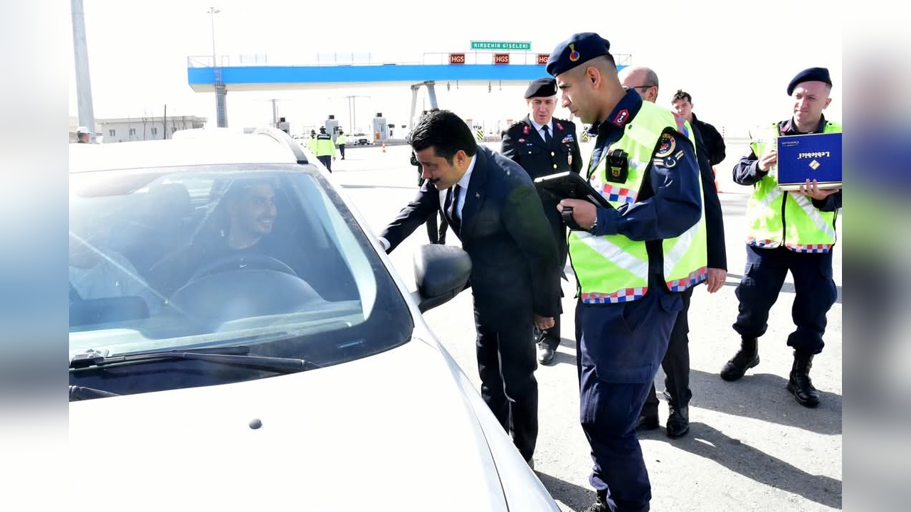 Kırşehir'de Bayram Trafiği Denetimleri Başladı