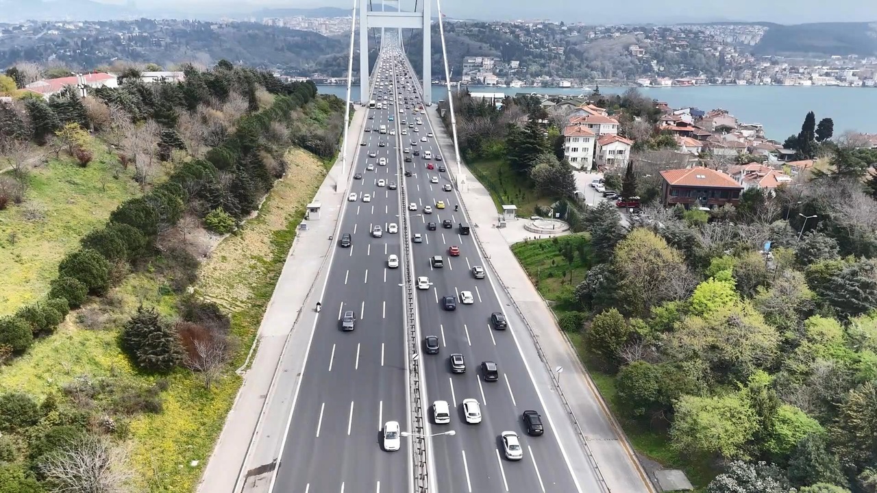 İstanbul'da Trafik Yoğunluğu Yüzde 81'e Ulaştı