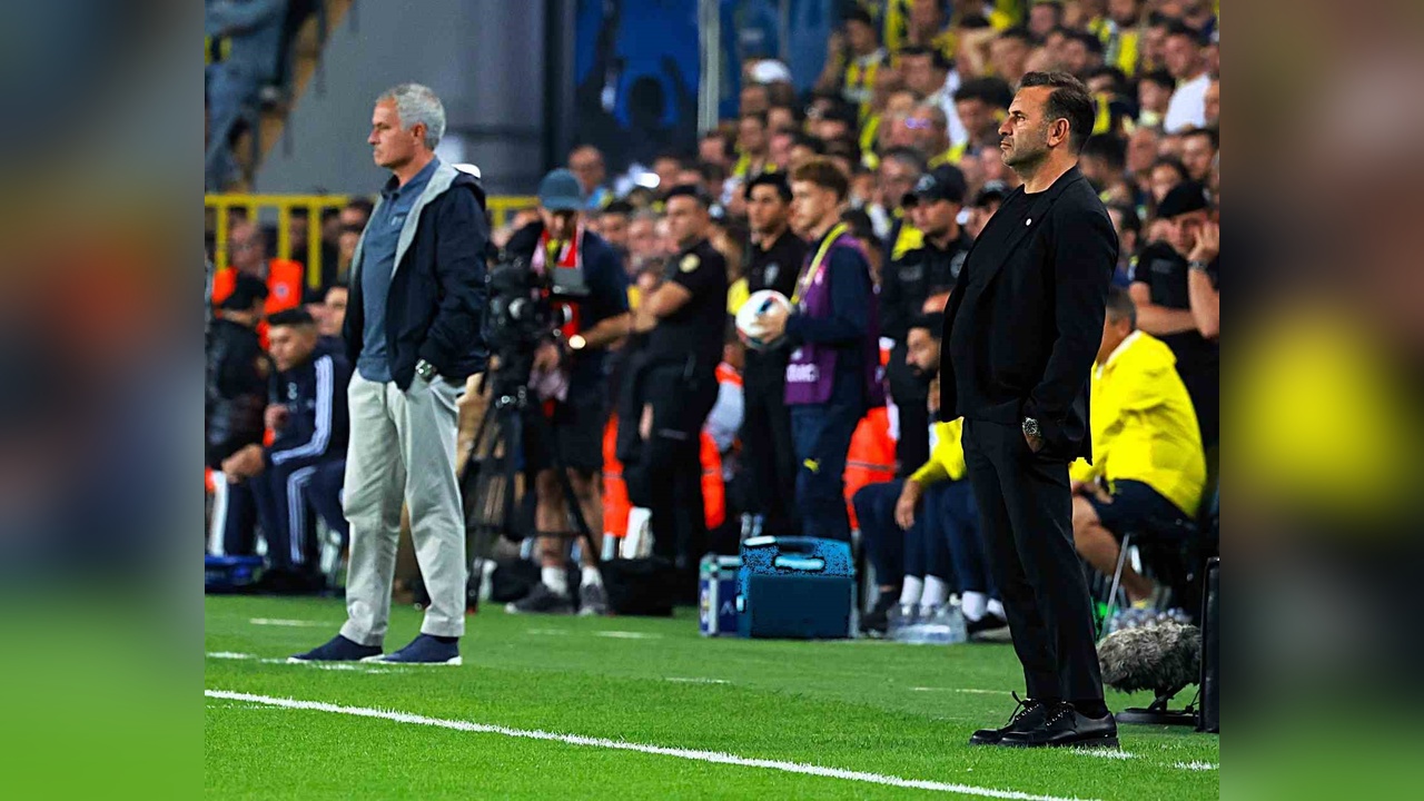 Mourinho ve Buruk, Üçüncü Kez Karşı Karşıya Geliyor