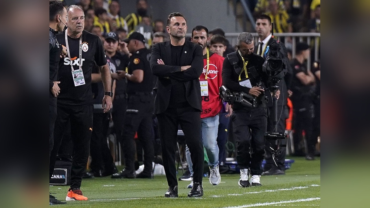 Mourinho ve Buruk, Üçüncü Kez Karşı Karşıya Geliyor