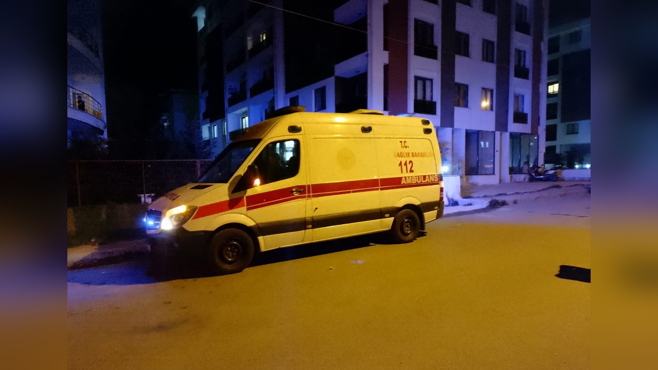 Silivri'de Kayıp Adam Evinde Yaralı Bulundu