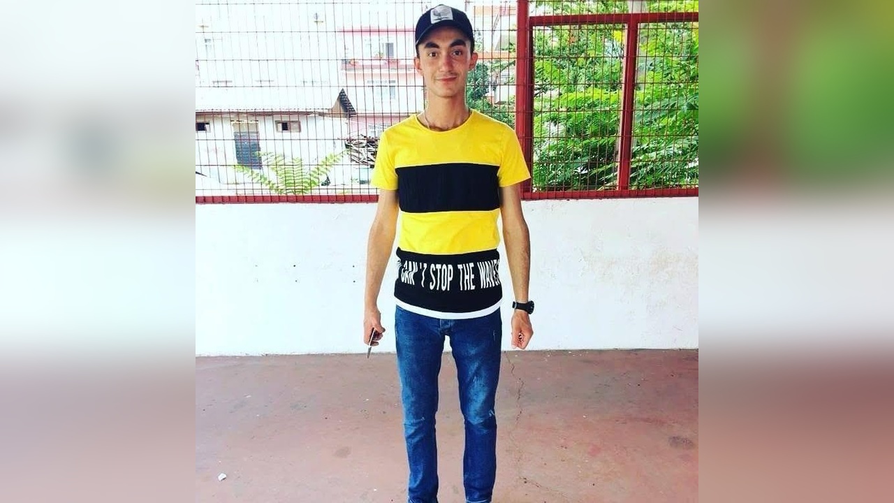 Bıçaklı Kavga: Bir Kişi Boynundan Yaralandı