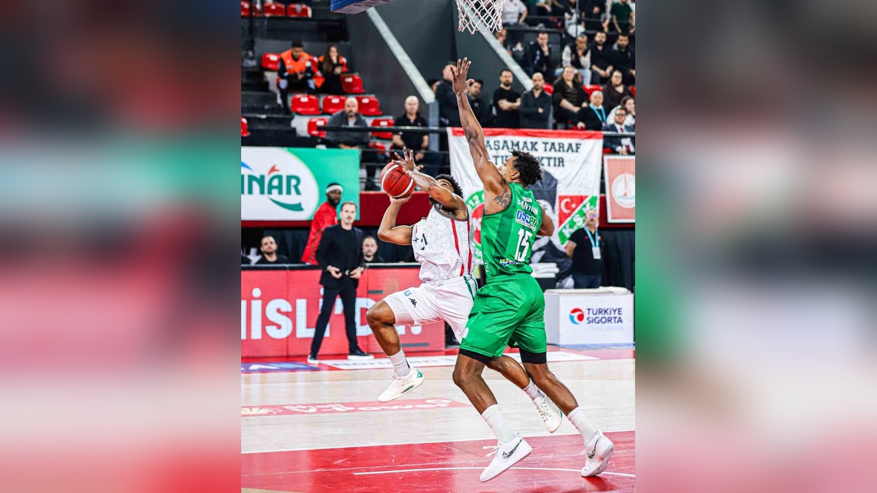 Karşıyaka Basketbol, Darüşşafaka ile Galibiyet İçin Saha Çıkıyor