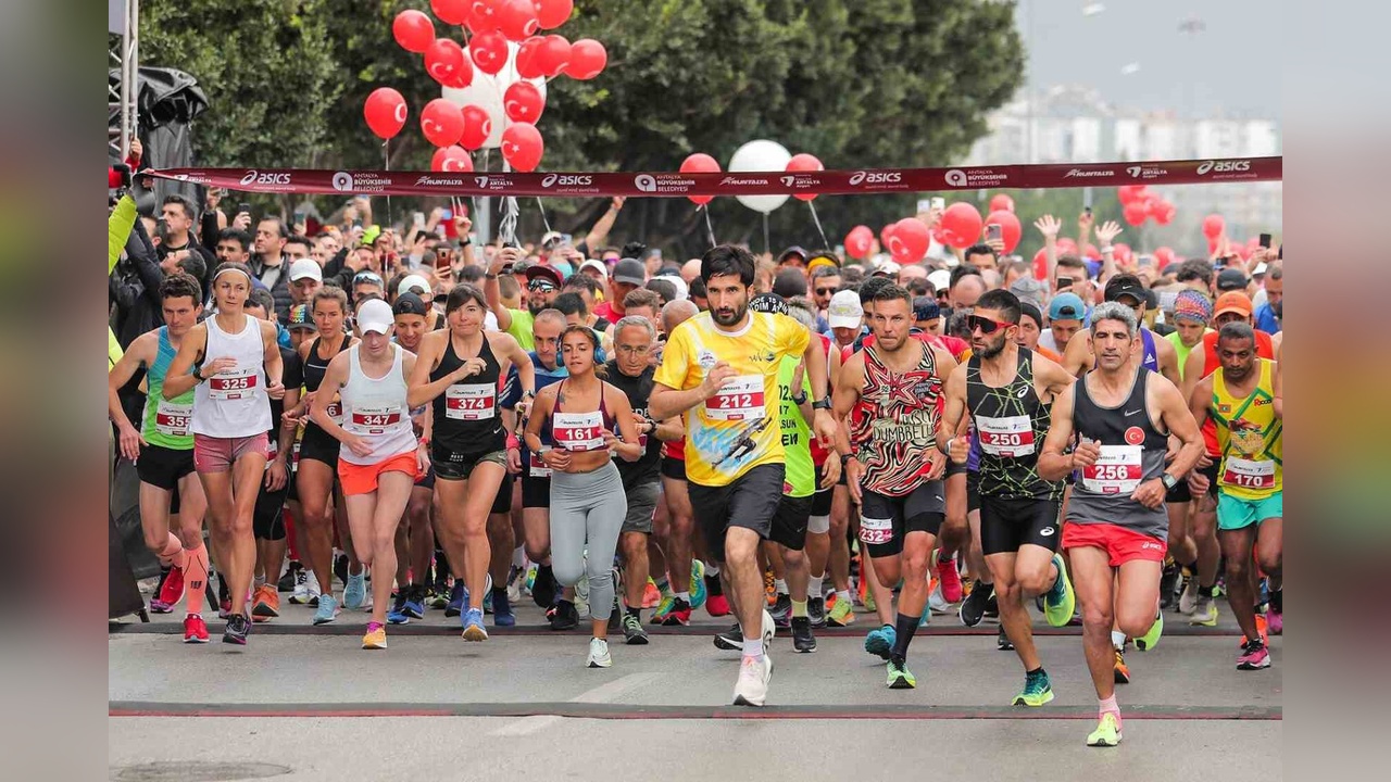Runtalya Spor Festivali 20. Yılını Kutluyor