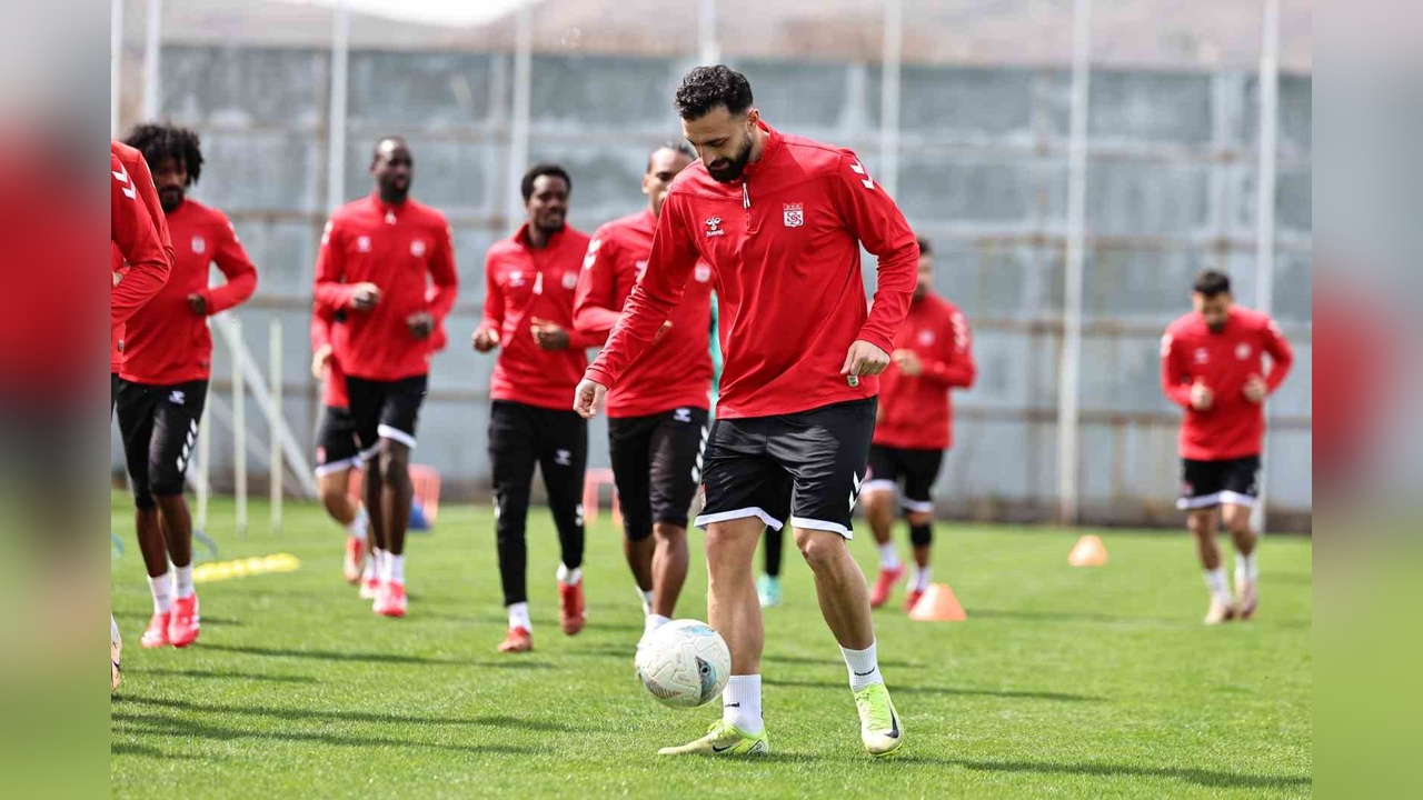 Sivasspor, Çaykur Rizespor Maçına Hazırlanıyor