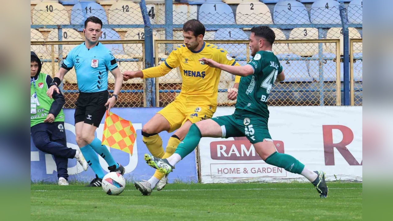 Menemen FK, Giresunspor'u 2-1 Mağlup Etti