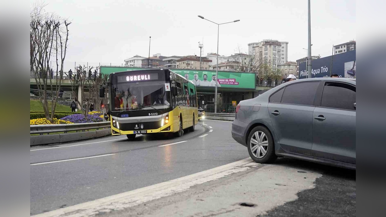 Galatasaray Taraftarından Kadıköy'de Coşkulu Destek
