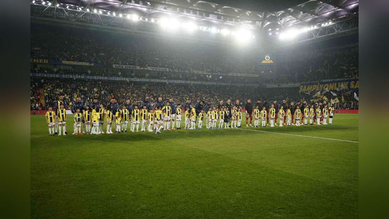 Fenerbahçe ve Galatasaray Ziraat Türkiye Kupası'nda Karşı Karşıya