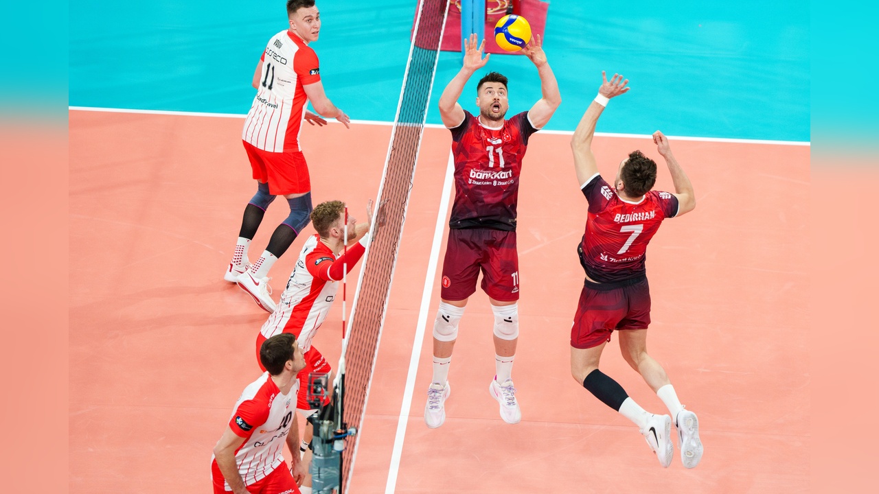 Ziraat Bankkart, Asseco Resovia Rzeszow'u Mağlup Etti