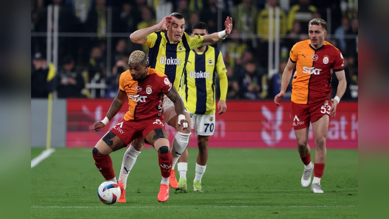 Fenerbahçe, Kadıköy'de Galatasaray'a Karşı Galibiyet Hasreti Yaşıyor