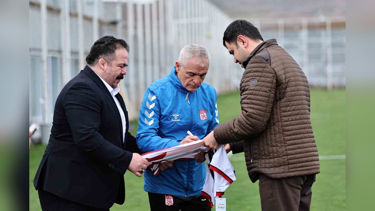 Sivasspor, Rizespor Karşısında Galibiyet Hedefliyor