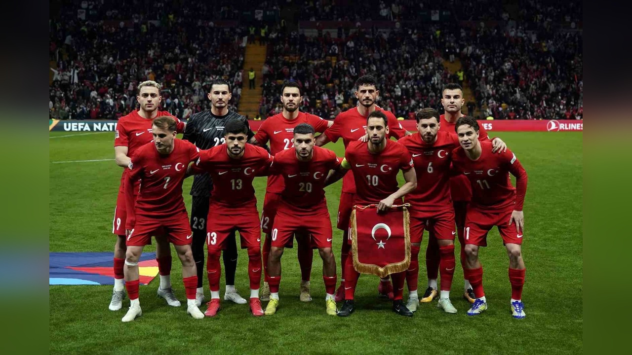 A Milli Futbol Takımı Dünya Sıralamasında Yükseliş Gösterdi
