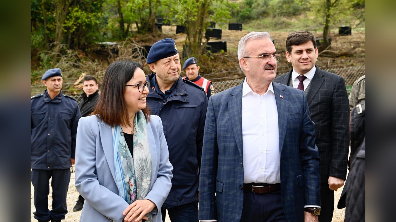 Karaloğlu, Yalova'da Vatandaşlarla Buluştu
