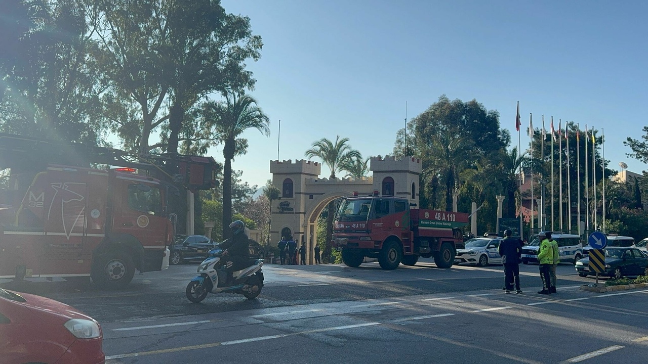 Marmaris'teki Lüks Otelde Yangın: 6 Kişi Dumandan Etkilendi