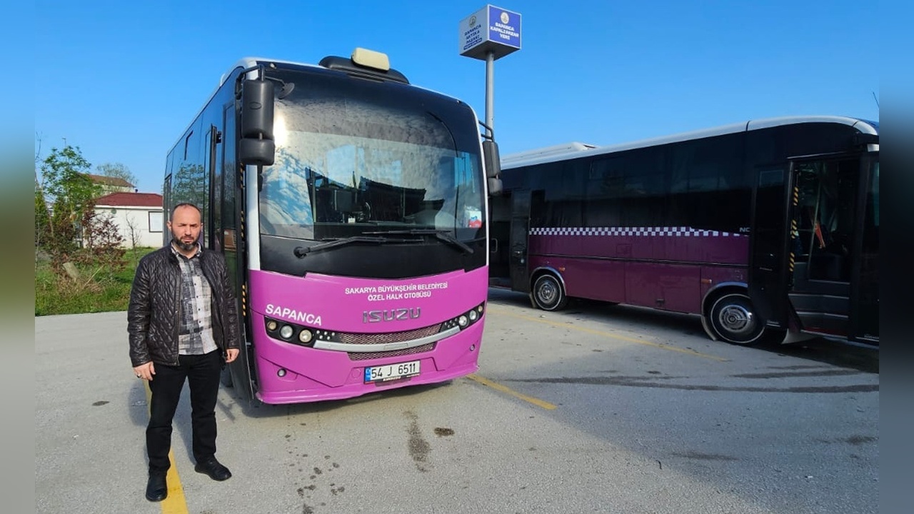 Unutulan Altın Çanta Halk Otobüsünde Bulundu