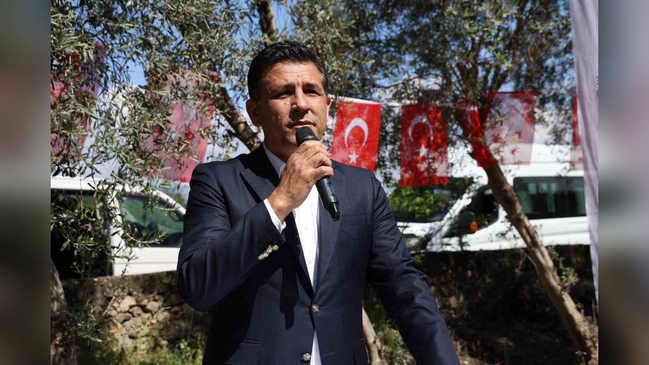 İsmet Atlı, Kabri Başında Anıldı