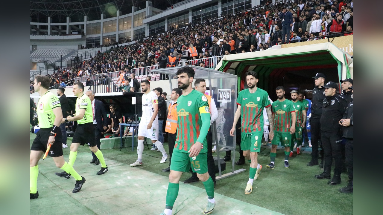 Amed Sportif Faaliyetler ve Alagöz Holding Iğdıspor Berabere Kaldı