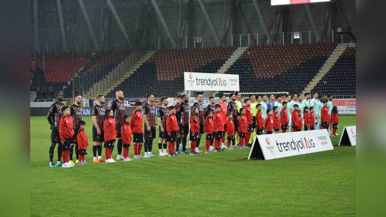 Çorum FK ve Esenler Erokspor Beraberlikte Kaldı