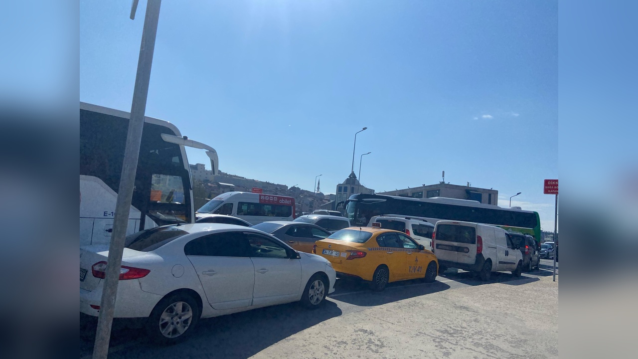 Bayram Dönüşü İstanbul'da Yoğunluk Yarattı