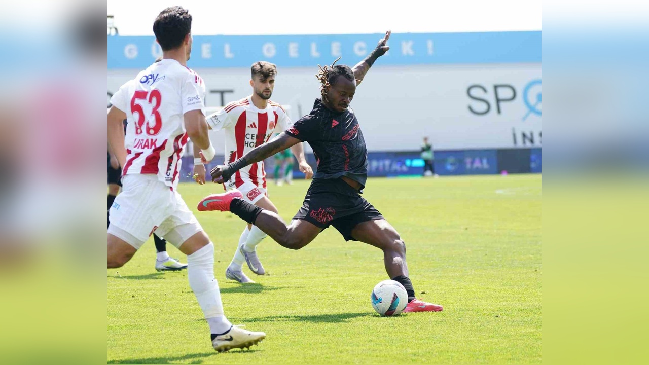 Ümraniyespor ve Pendikspor Beraberlikte Kaldı
