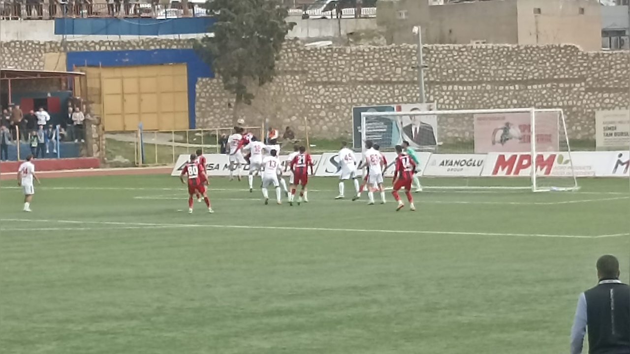 Mardin 1969 Spor ve 7 Eylül Turgutlu Spor Berabere Kaldı
