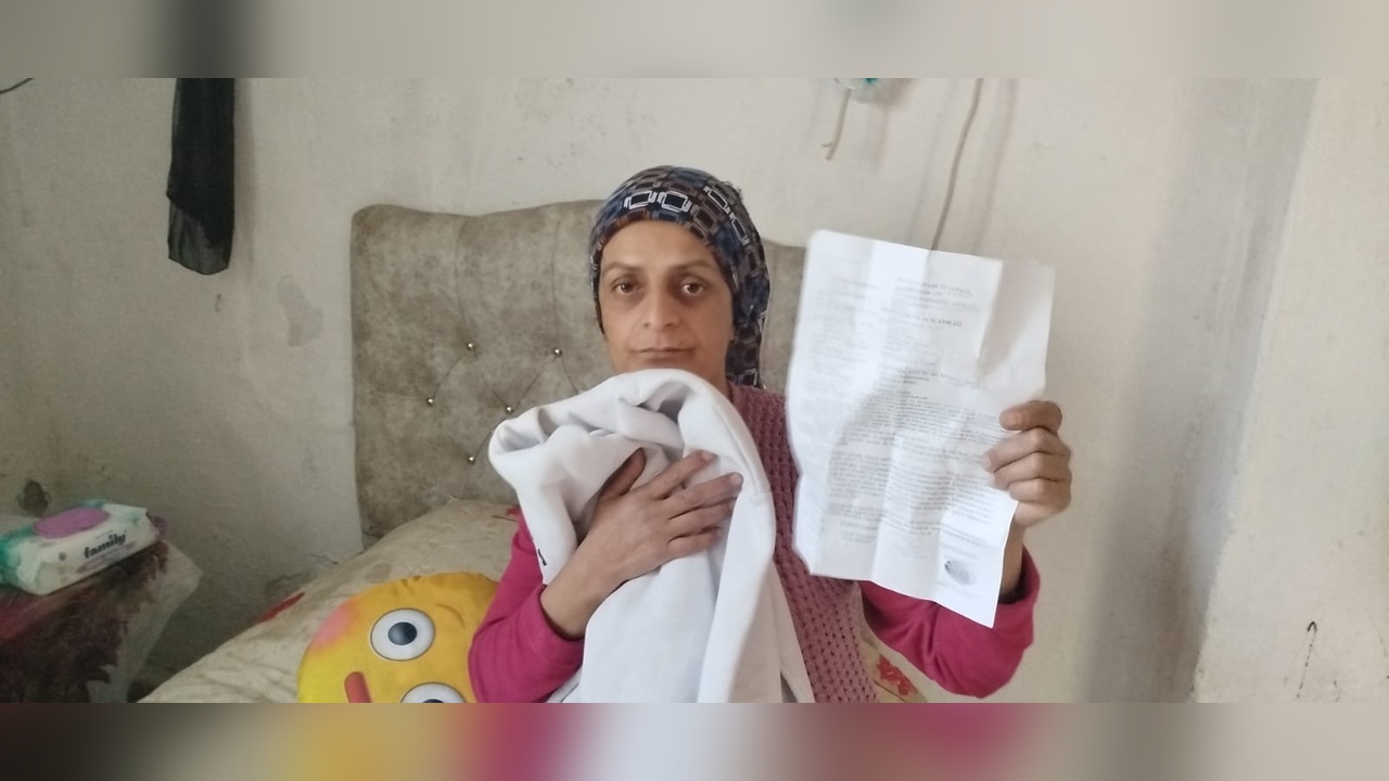 Kayıp Kız İçin Yardım Çağrısı: Acılı Anne Depremin Ardından Umut Arıyor