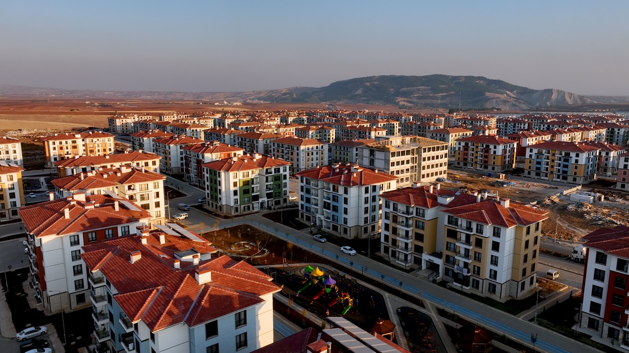 Adıyaman'daki Deprem Konutları Hakkında Açıklama