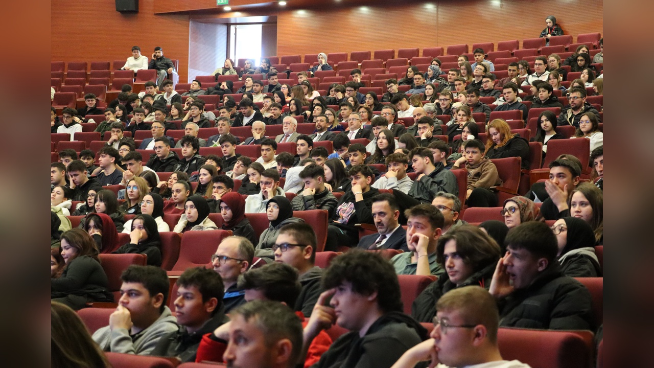 Bolu'da 1530 Lise Öğrencisi Meslek Seçimi İçin Üniversite Derslerine Katılacak