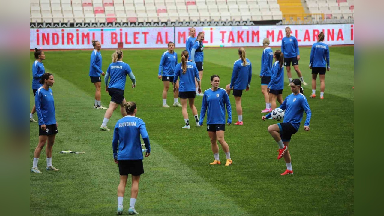 Slovenya Kadın Milli Takımı, Türkiye ile karşılaşmaya odaklandı
