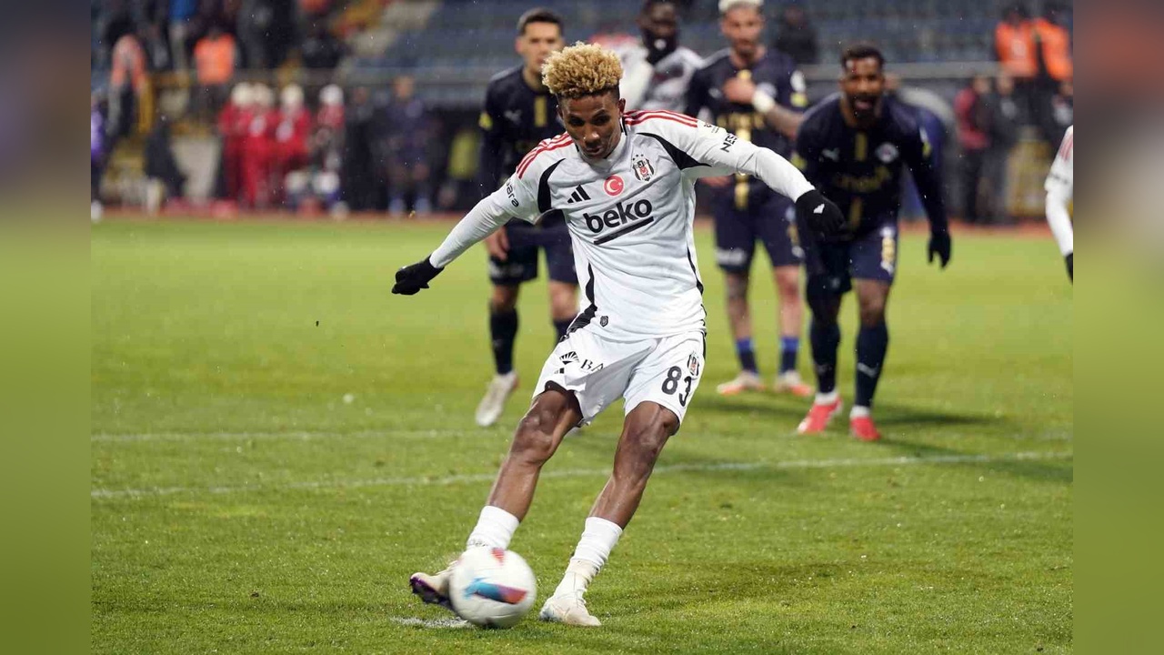 Gedson Fernandes, Kasımpaşa'ya karşı 10. golünü kaydetti