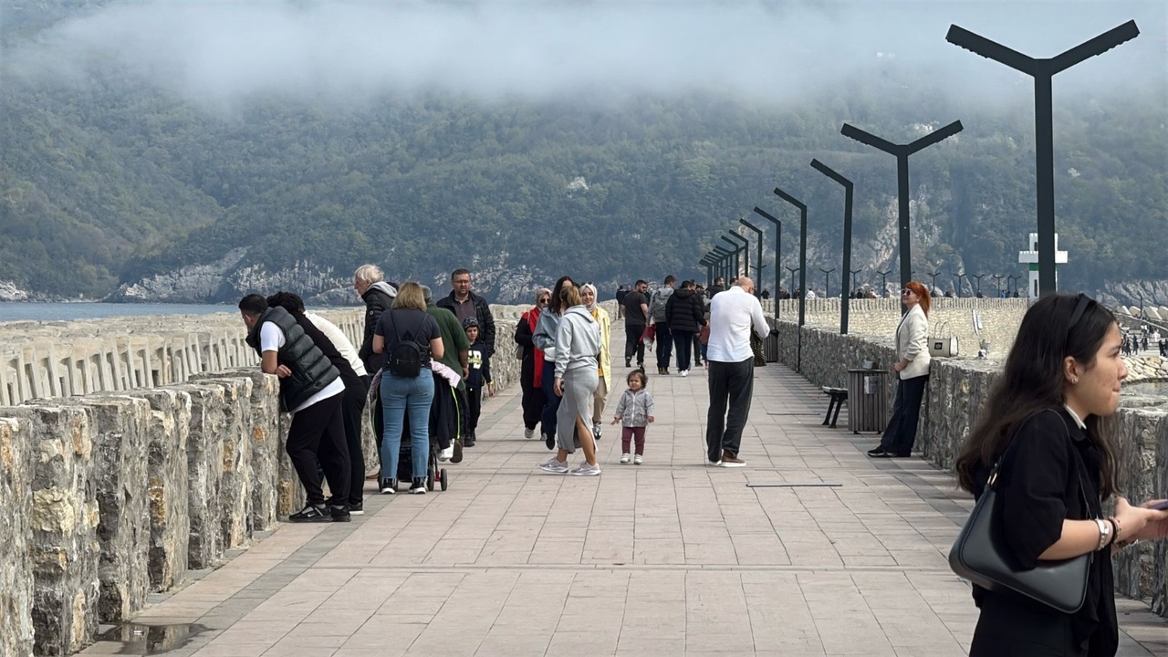 Bayramda 6 Bin Nüfuslu İlçeye 130 Bin Ziyaretçi Akın Etti