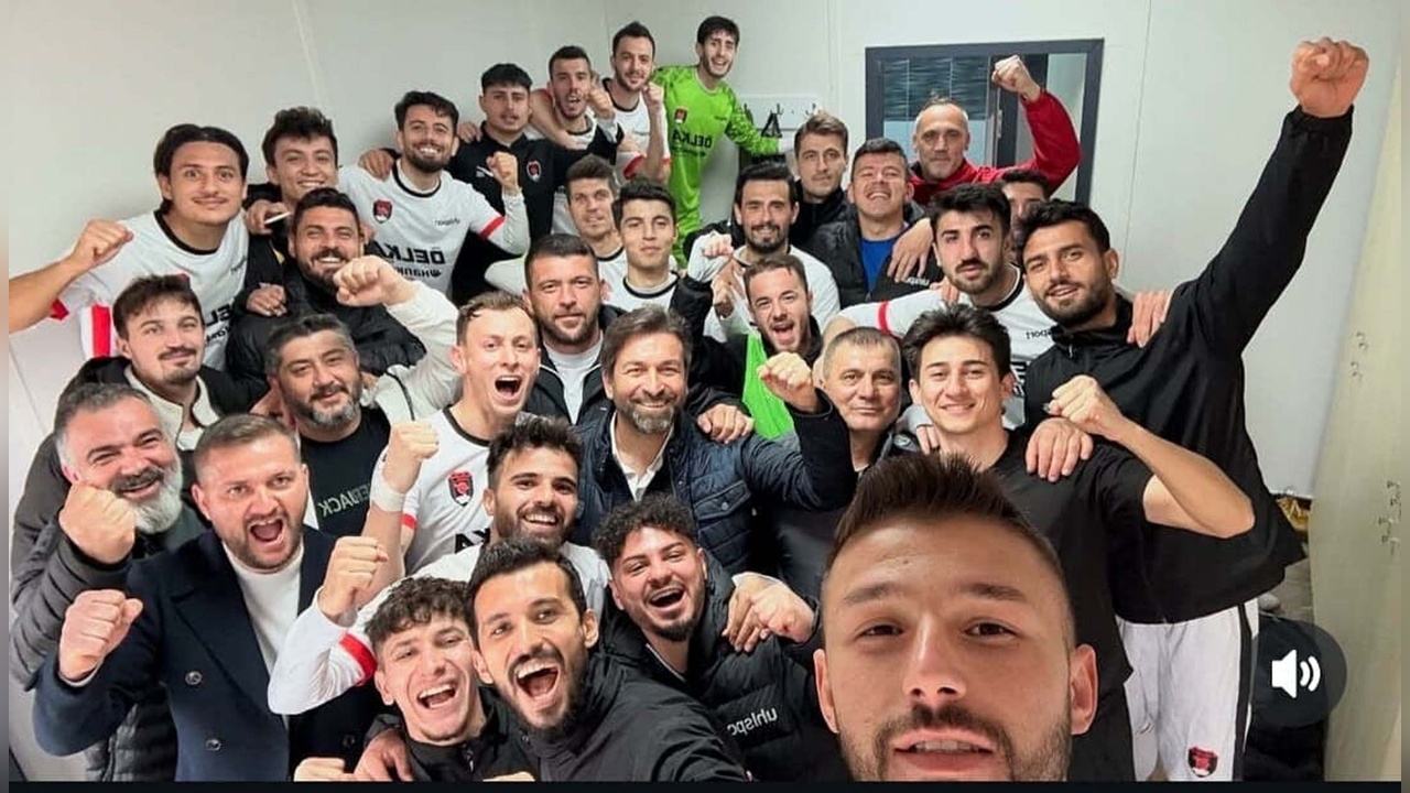Denizli İdmanyurdu, 3'üncü Lig Hedefinde İlerliyor