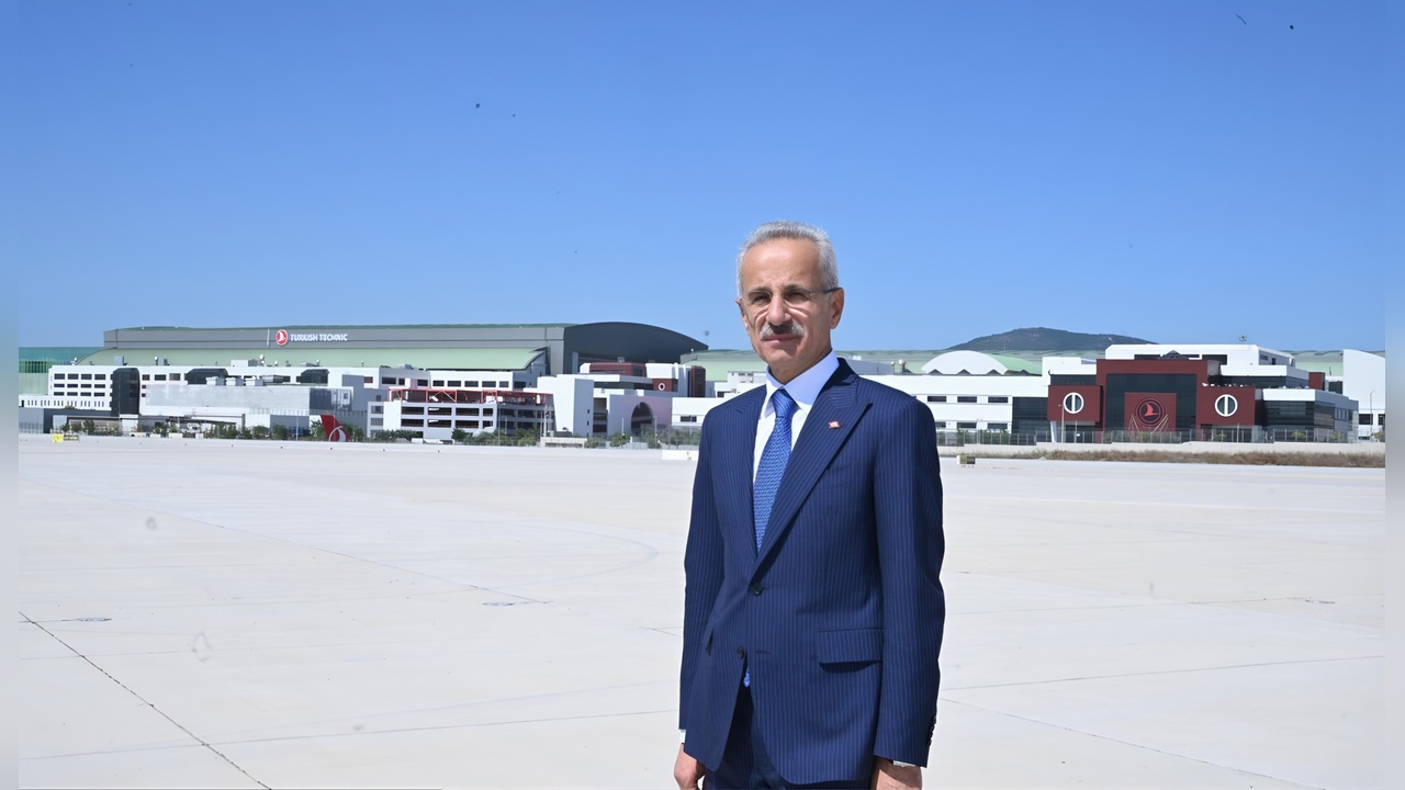 Bayram Tatilinde Havalimanlarında 6,1 Milyon Yolcu Ağırladı