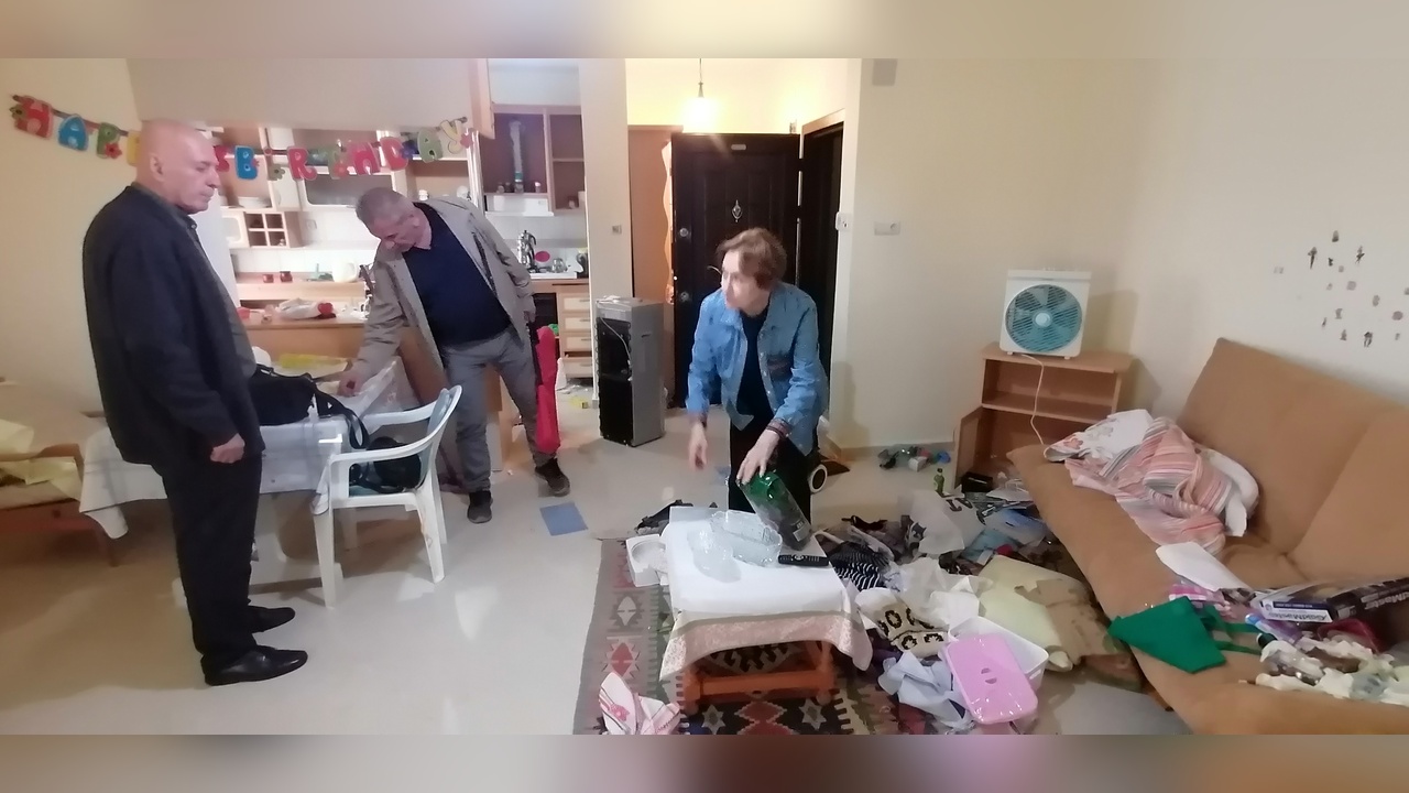 Yazlık Dairelerde Hırsızlık Olayı: Tavla Keyfi