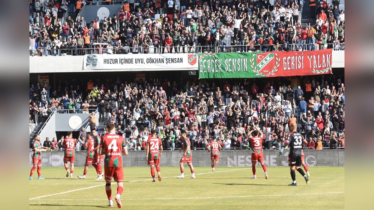 Karşıyaka'nın Play-Off Öncesi Sorunları Artıyor