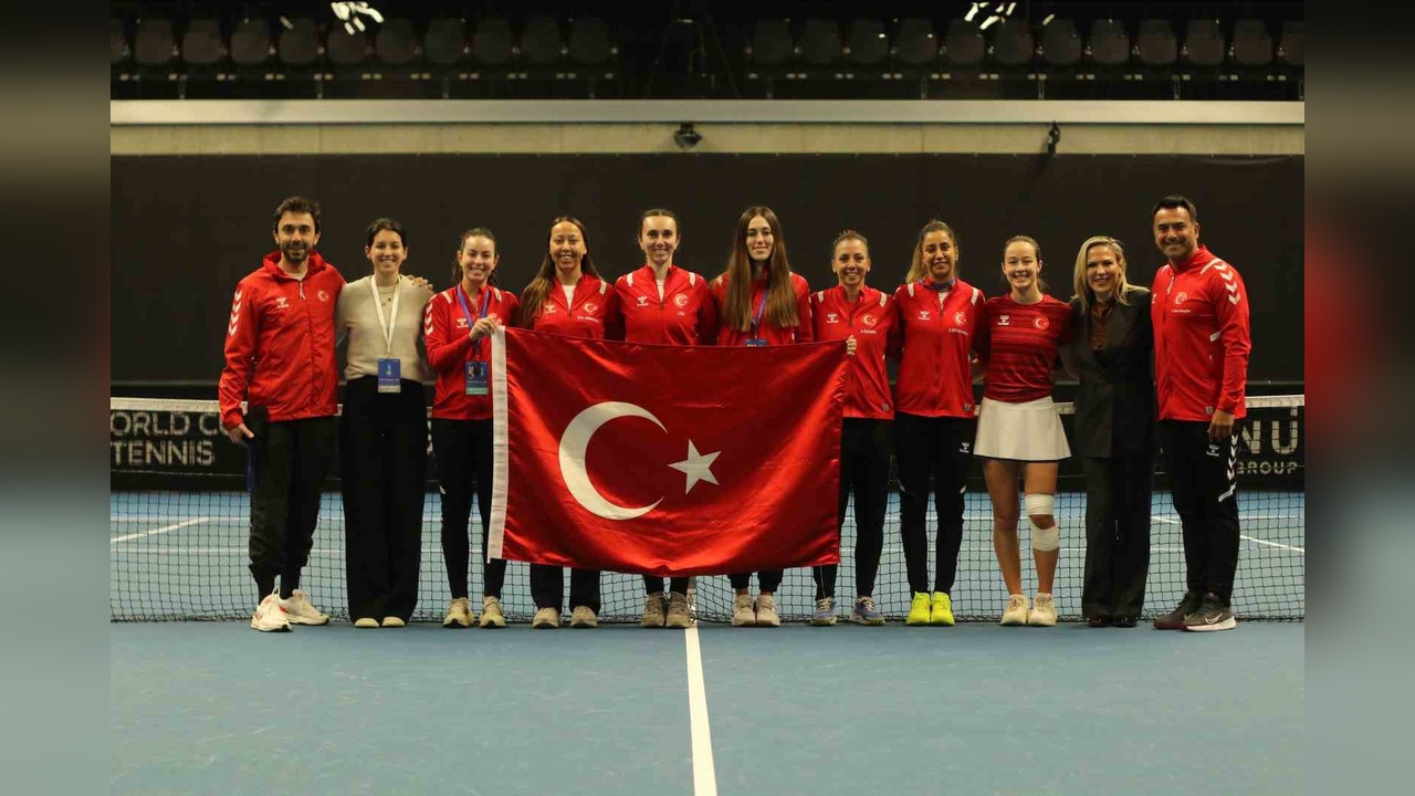 A Milli Kadın Tenis Takımı, Fransa'yı Yenerek Öne Çıktı