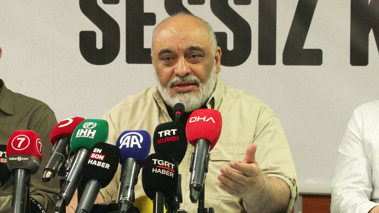 İHH Başkanı Yıldırım, Ayasofya'ya Büyük Yürüyüş Düzenleyecek