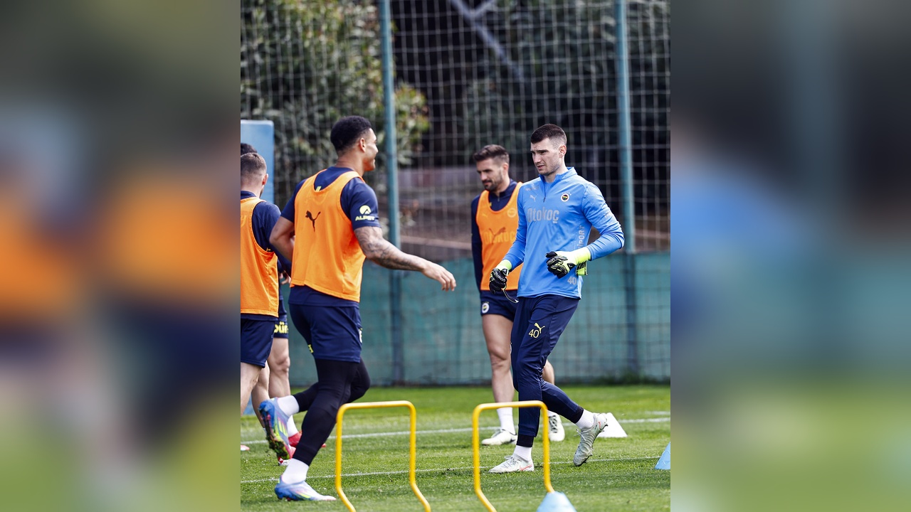 Fenerbahçe, Sivasspor Maçı İçin Hazırlıklarını Devam Ettiriyor