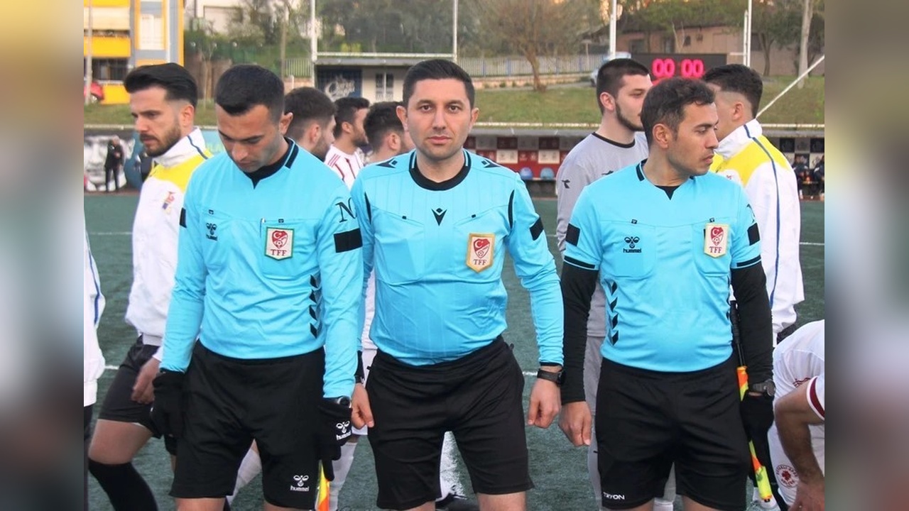 Hakemlerden Protesto: Futbol Maçlarında Gergin Anlar
