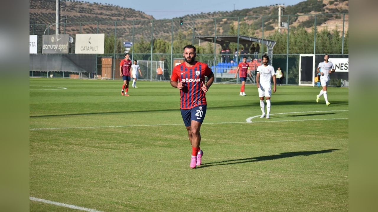 Kuşadasıspor'un Teknik Direktörü Tahsin Cakmak, Başarıya Olan İnancını Vurguladı