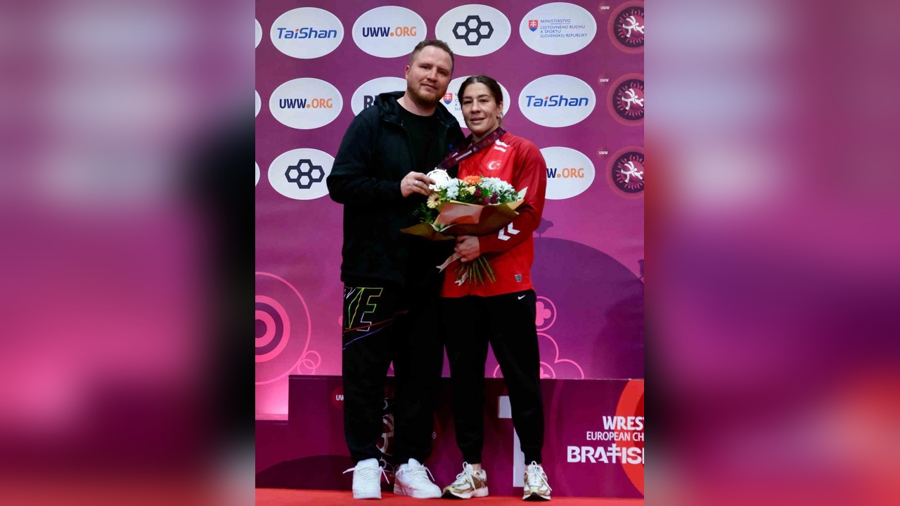 Yasemin Adar Yiğit, Güreş Kariyerine Son Verdi