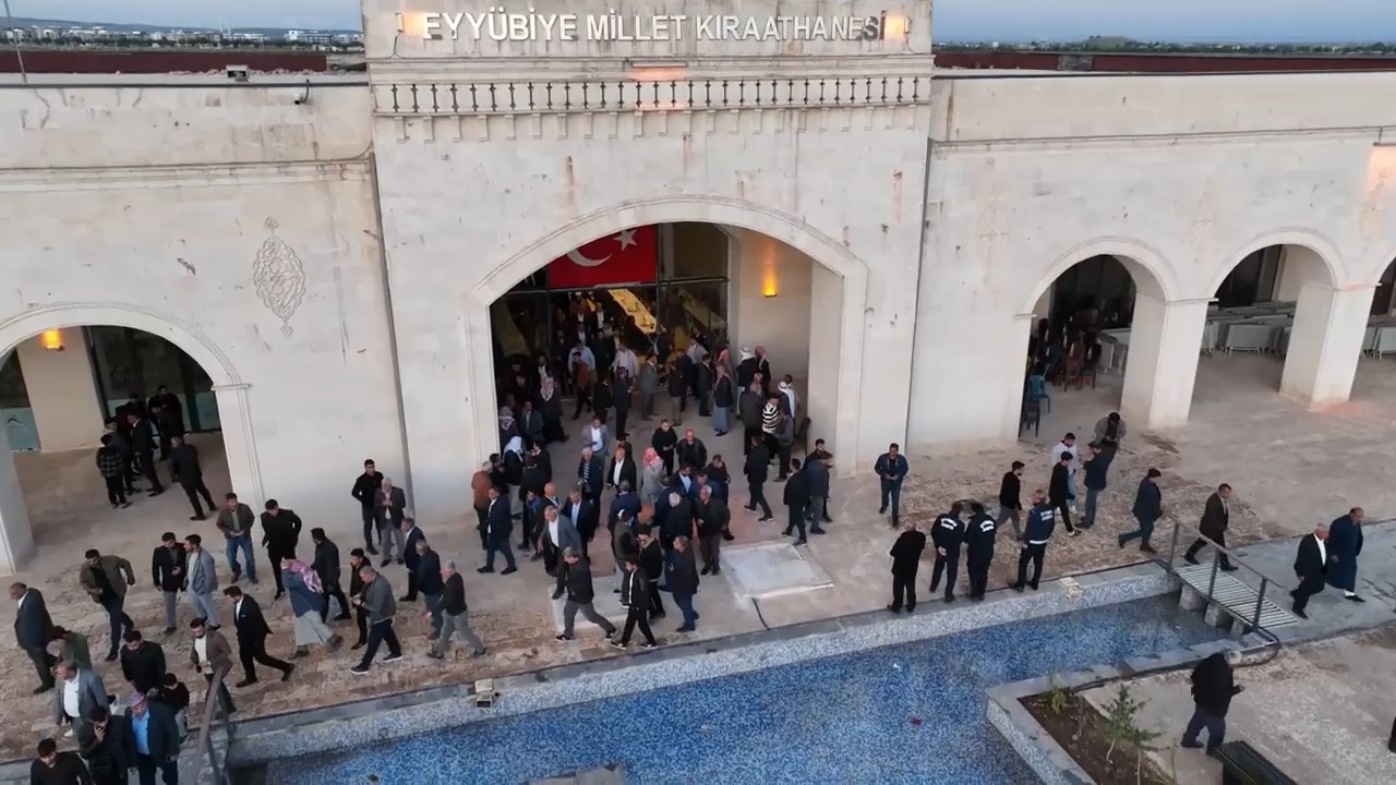 Barış Töreninde Duygusal Anlar Yaşandı