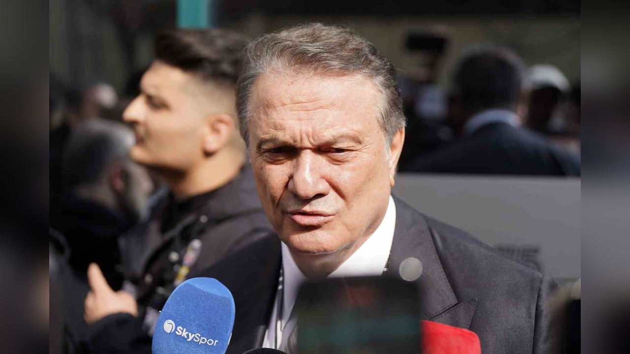 Hasan Arat, Tevfik Yamantürk'ün İstifasını Talep Etti