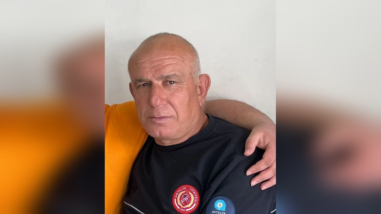 Zehirli Mantar Yüzünden İtfaiyeci Hayatını Kaybetti